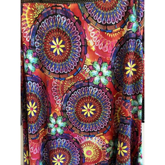 Calessa Vibrant Floral Boho Flower Hippie Mesh Cutout Tunic Top Wearable Art L - Picture 8 of 9